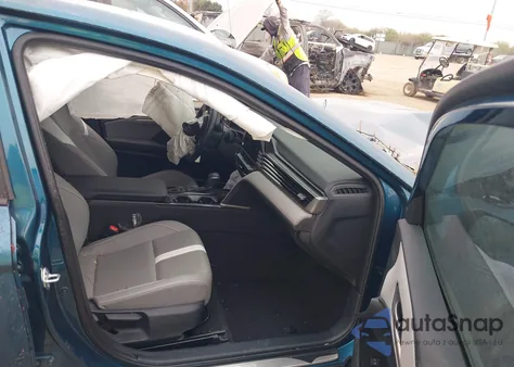 2025 Toyota Camry Se из США, поврежденный, VIN 4T1DAACK1SU066856